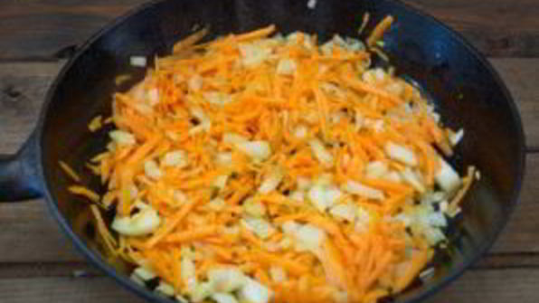 солянка с сосисками