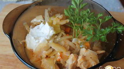 Солянка — тушеная капуста с мясом