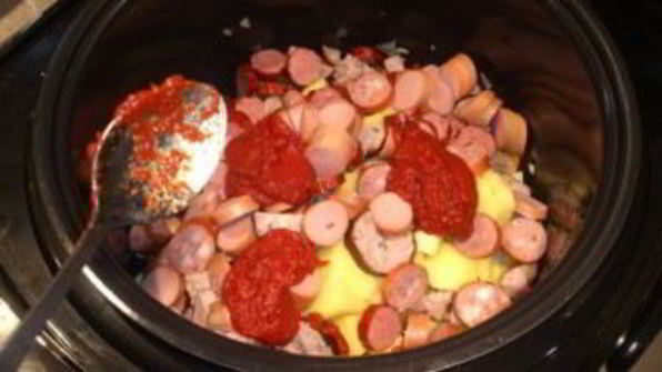 солянка в мультиварке поларис