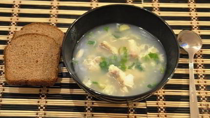 Суп Солянка рыбная из морской капусты с яйцом