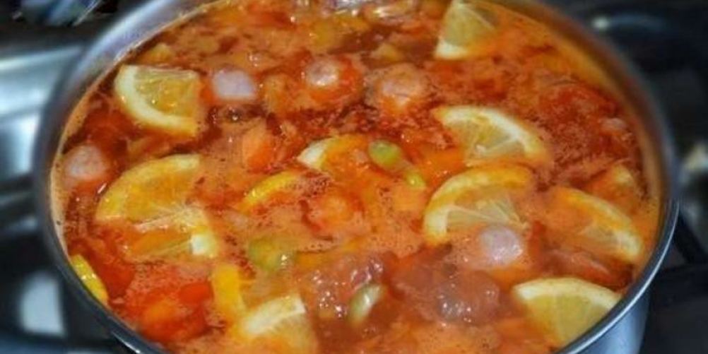 Рецепт супа солянка с сосисками