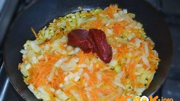 суп солянка с сосисками