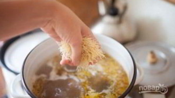 суп из колбасного сыра