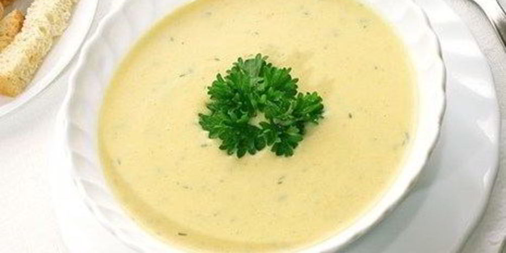 Рецепт нежного куриного супа-пюре с сыром