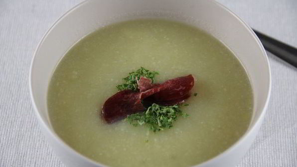 суп-пюре из сельдерея и лука-порея