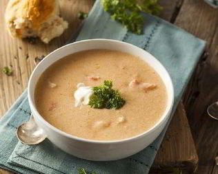 Суп-пюре с семгой и зажаркой