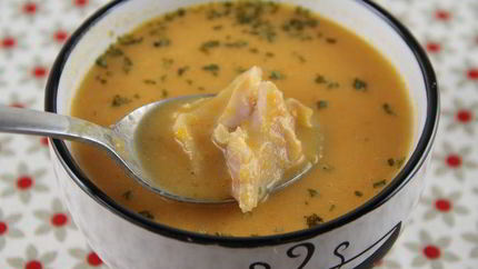 Тыквенный суп-пюре с копченой рыбой