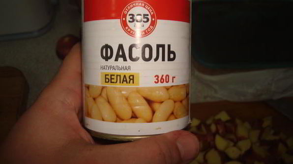 суп с фасолью и колбасками