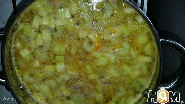 суп с пряной курицей