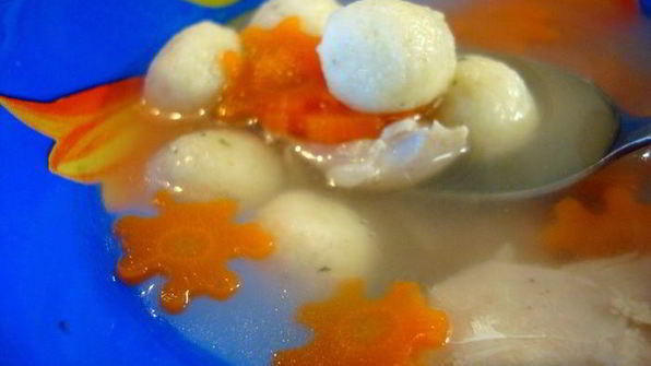 суп с сырными клецками из манки детям