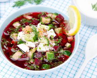 Свекольник с ботвой, огурцом и яйцом