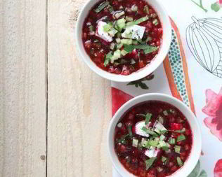 Свекольник с козьим сыром