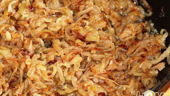 луково-сырный суп с гренками