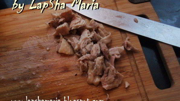 сырный крем-суп с грибами и курицей