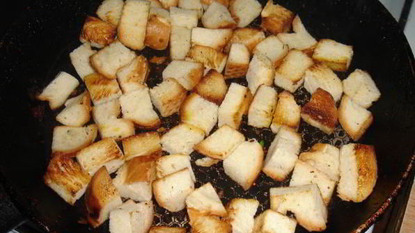 сырный суп по-французски с крутонами