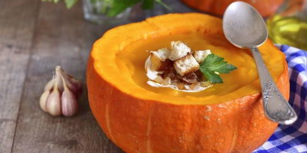 Рецепт сырного супа-пюре из тыквы с гренками