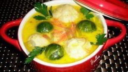 Сырный суп с брюссельской капустой с нежными картофельными клецками