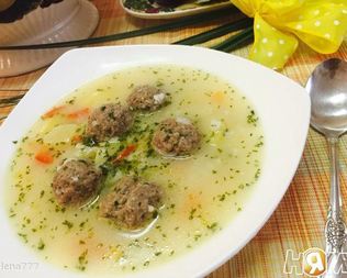 Сырный суп с фрикадельками