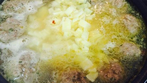 сырный суп с фрикадельками