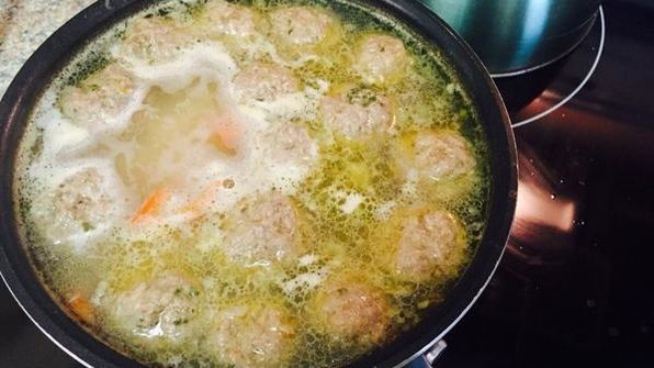 сырный суп с фрикадельками