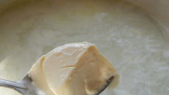 сырный суп с горошком и капустой