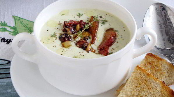 сырный суп с грудинкой