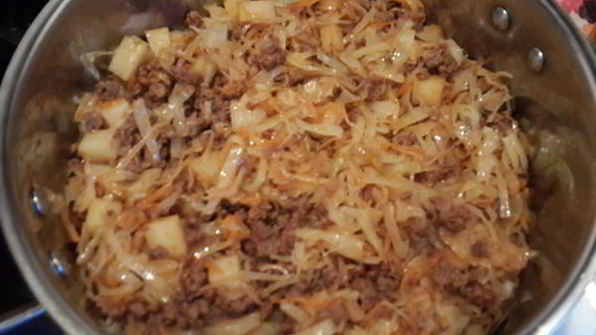 сырный суп с капустой и фаршем