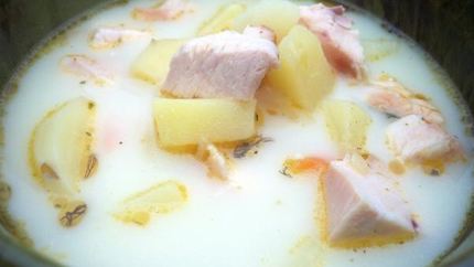 Сырный суп с копченой курицей