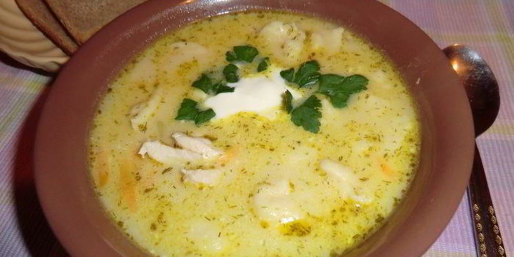 Рецепт сырного супчика с курочкой и клецками