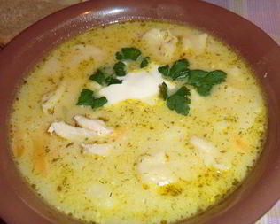 Сырный супчик с курочкой и клецками