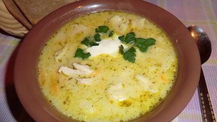 Сырный супчик с курочкой и клецками
