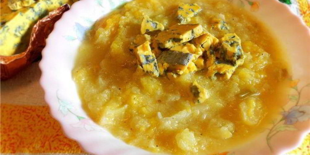 Рецепт тыквенно-яблочного суп с имбирем и сыром