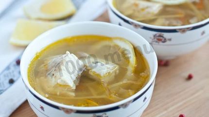 Рыбный суп уха из осетра