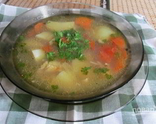 Уха на курином бульоне