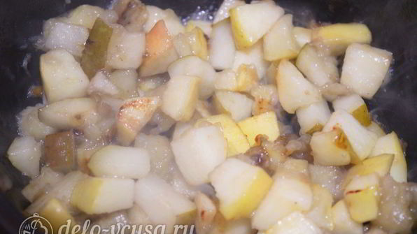 блины с фруктовой начинкой