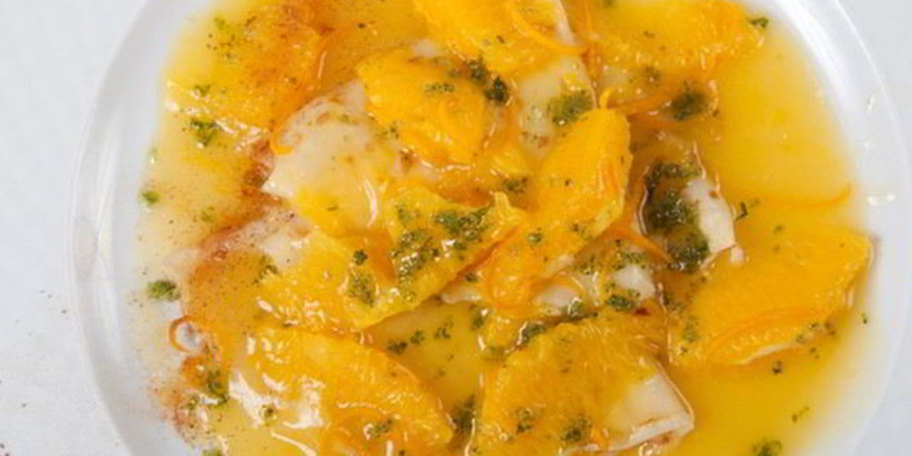 Рецепт постных блинов с фруктовым соусом