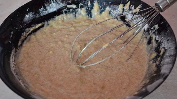 ржаные панкейки с грушами