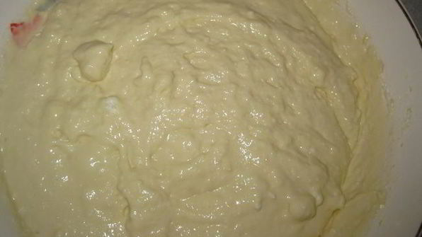 творожные блинчики с брусникой и белым шоколадом