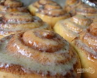 Булочка с корицей