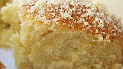 Булочка с посыпкой