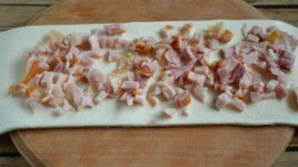 булочки из слоеного бездрожжевого теста