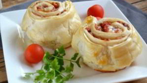 булочки из слоеного бездрожжевого теста