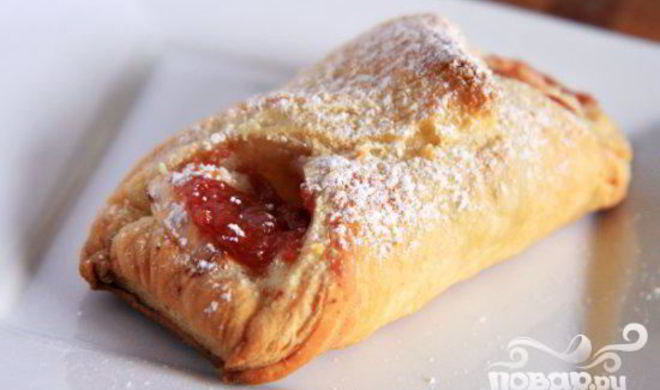 Булочки с гуавой и сливочным сыром