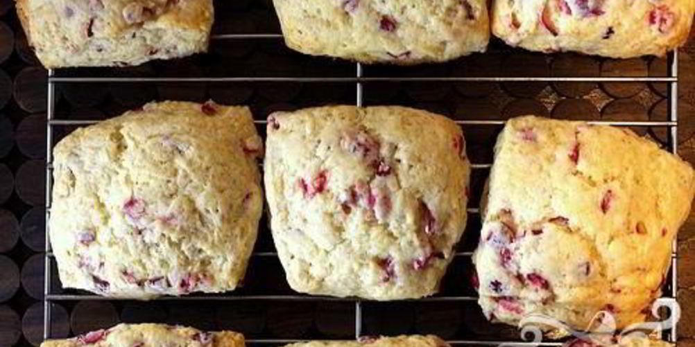 Рецепт булочек с клюквой и лимоном