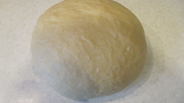 булочки с корицей, шоколадом и миндалем