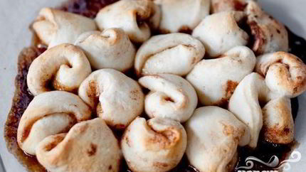 Булочки с корицей в глазури