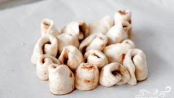 булочки с корицей в глазури