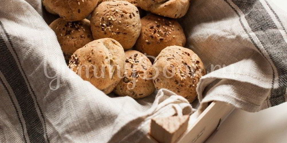 Рецепт булочек со льном и кунжутом