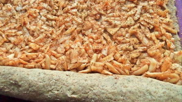 булочки яблочные из полезной муки