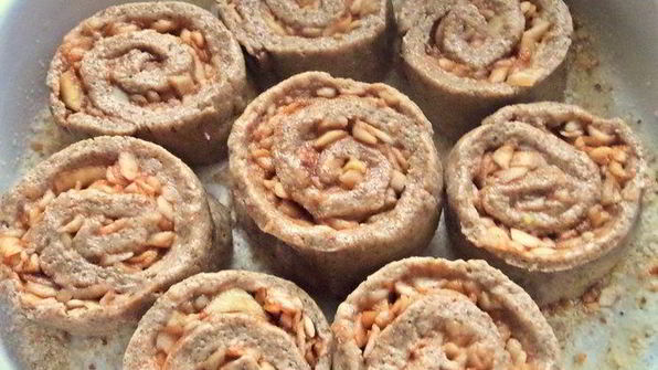 булочки яблочные из полезной муки